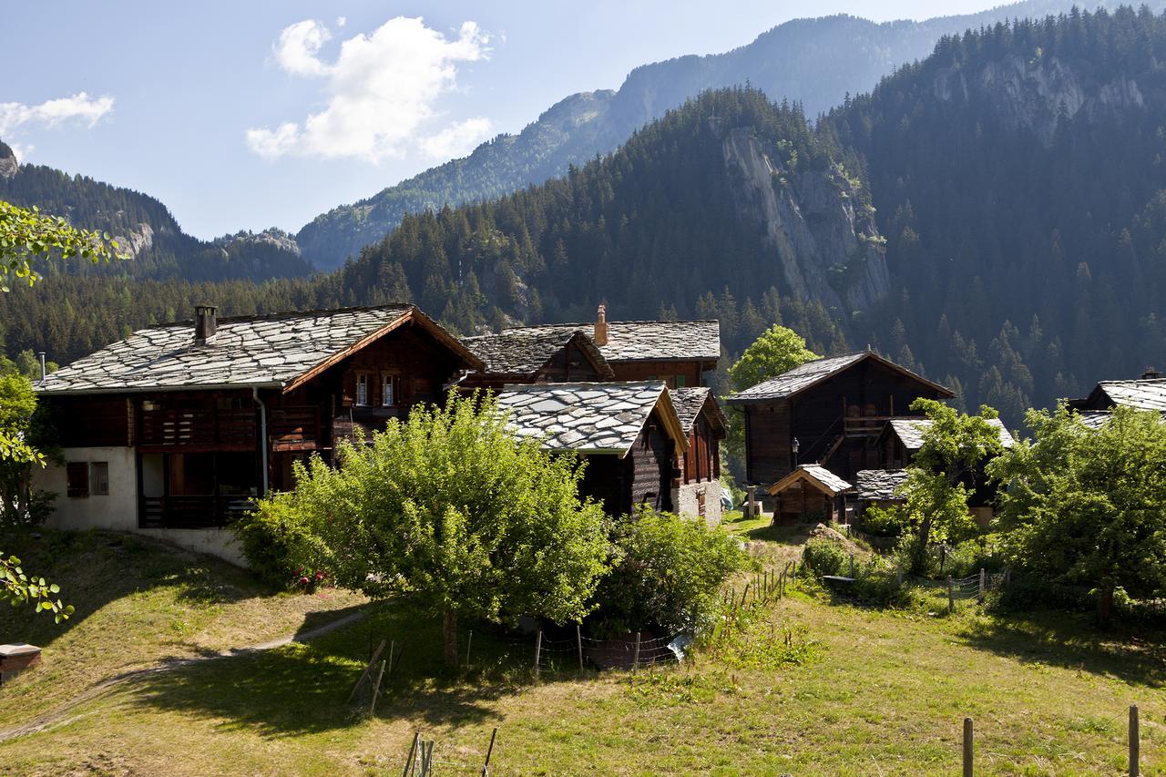 Ferienwohnung Sonnenfeld Blatten bei Naters Exterior foto